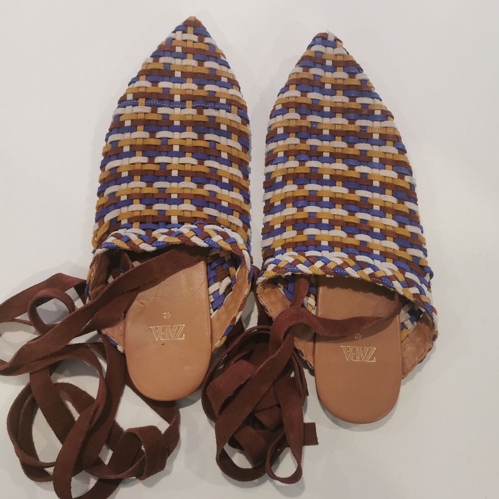 Zara Women's Woven Brown and Blue Flats